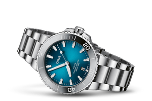 ORIS AQUIS DATE 39.5MM 01 733 7732 4155 07 8 21 05PEB Watchosity